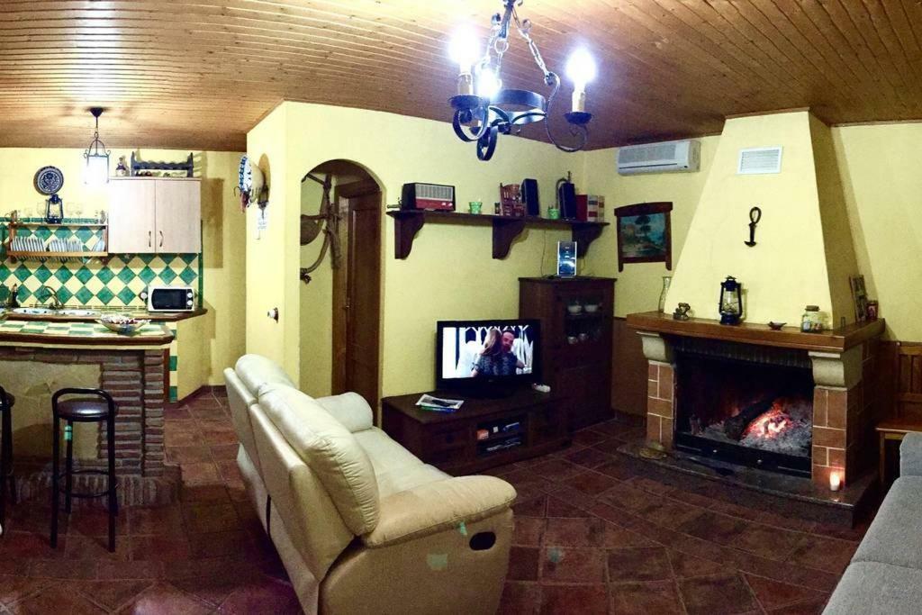 Cortijo De Los Geraneos Padul Екстериор снимка